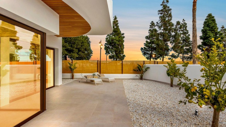 Nueva construcción  - Villa - Los Alcazares - La Serena Golf