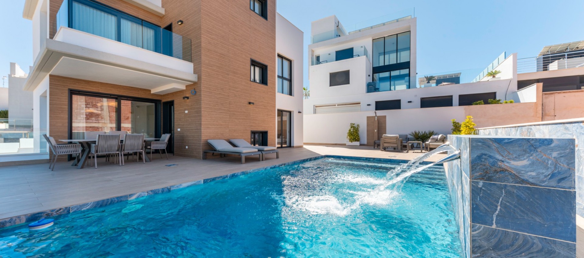 Resale - Villa - Orihuela Costa - Dehesa de campoamor