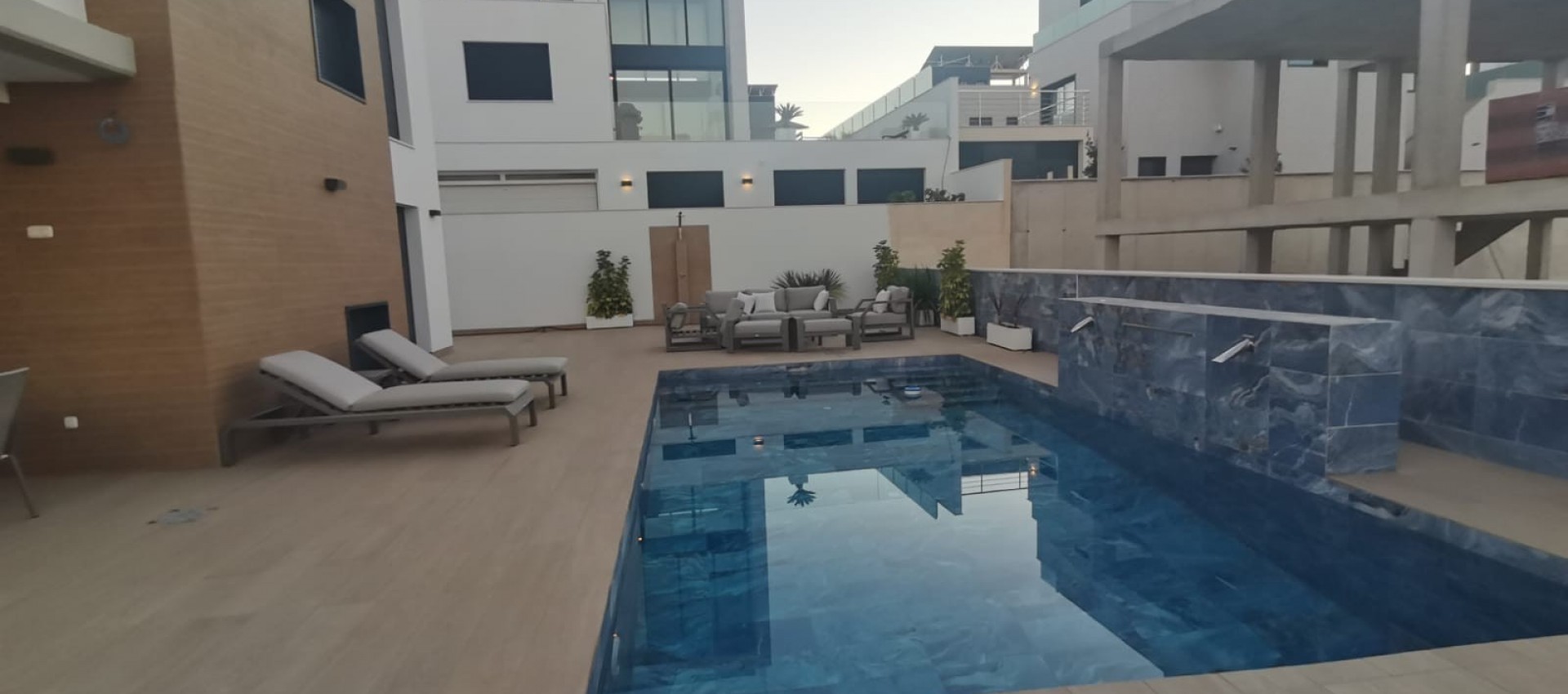 Resale - Villa - Orihuela Costa - Dehesa de campoamor