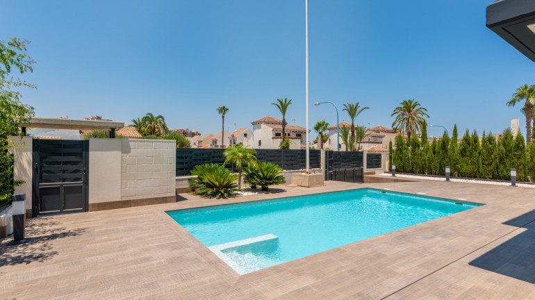 Nouvelle construction - Villa - La Manga del Mar Menor - Playa Honda